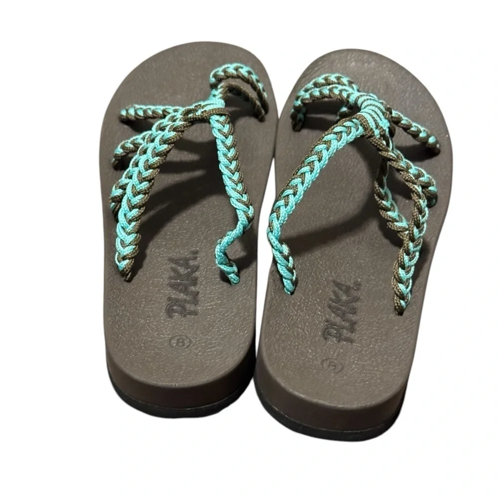 Plaka Relief Flip Flops Womens Size 8 Strappy Thong Green Comfortable